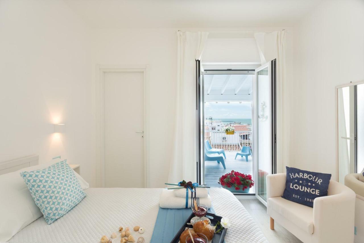 Acqua Azzurra Holiday Home Марина ди Рагуса Екстериор снимка