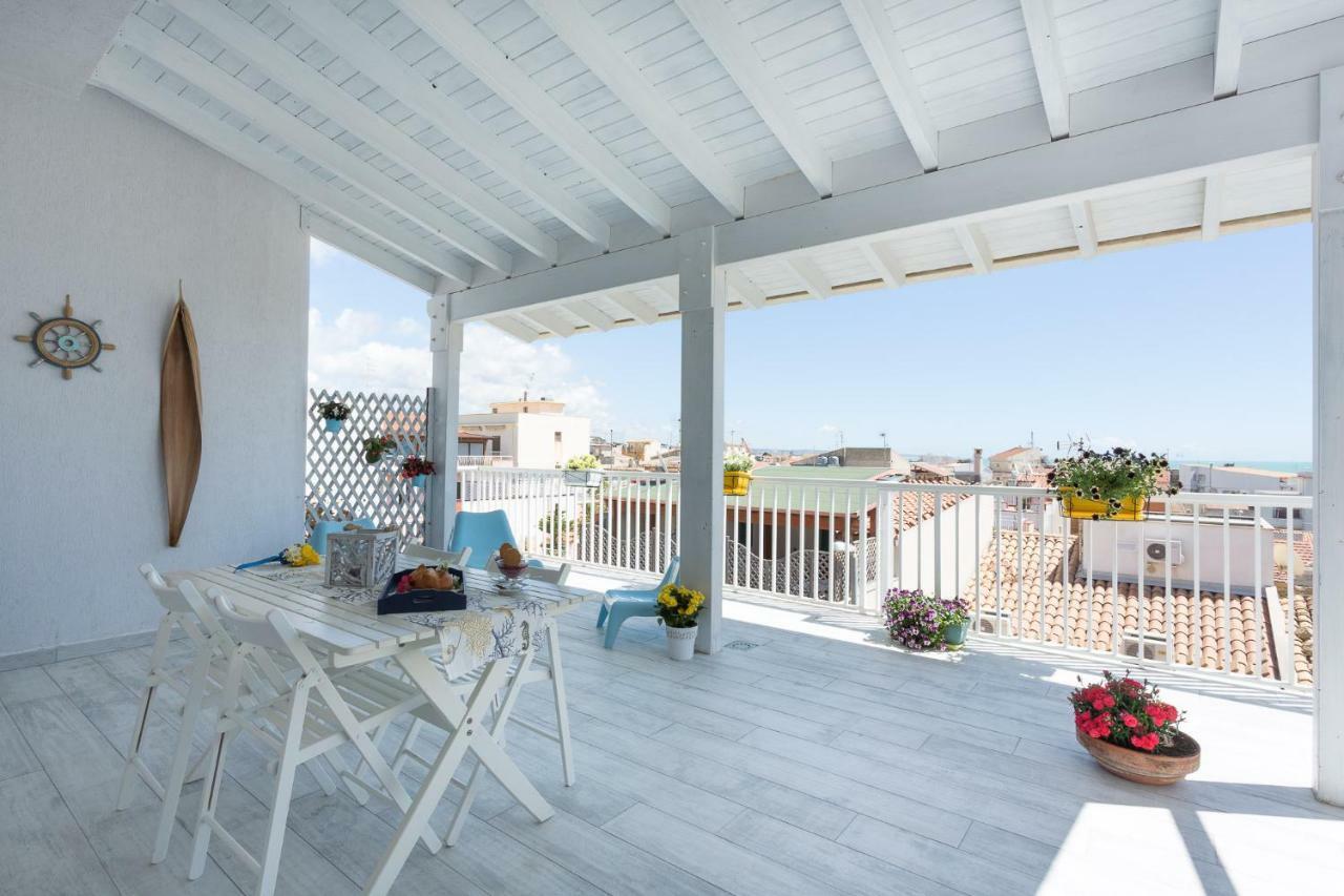 Acqua Azzurra Holiday Home Марина ди Рагуса Екстериор снимка
