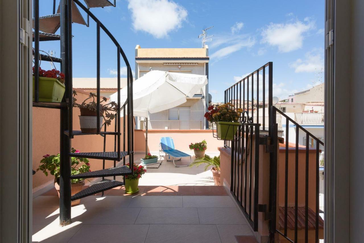 Acqua Azzurra Holiday Home Марина ди Рагуса Екстериор снимка