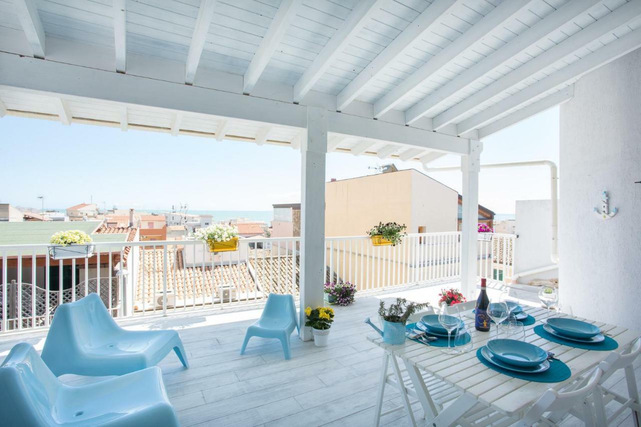 Acqua Azzurra Holiday Home Марина ди Рагуса Екстериор снимка